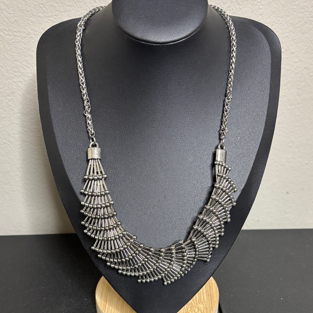 Chic Silver Tone Statement Edgy Brutalist Necklace